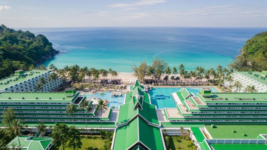 Le Meridien Phuket Beach Resort