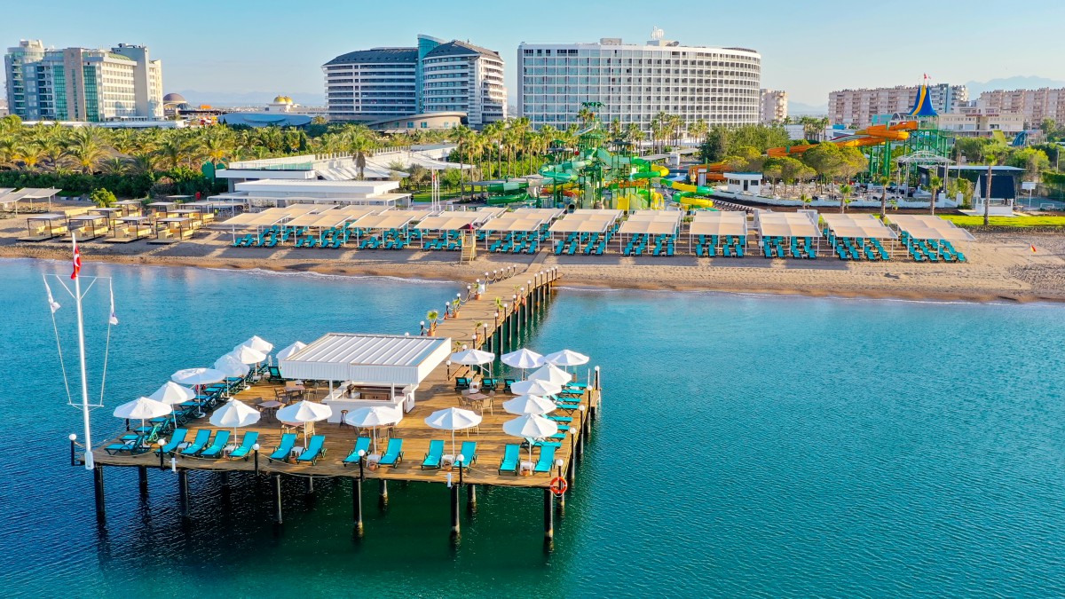 Crystal Centro Resort