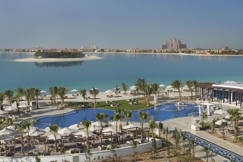 Royal Bay In Palm Jumeirah - Dubai