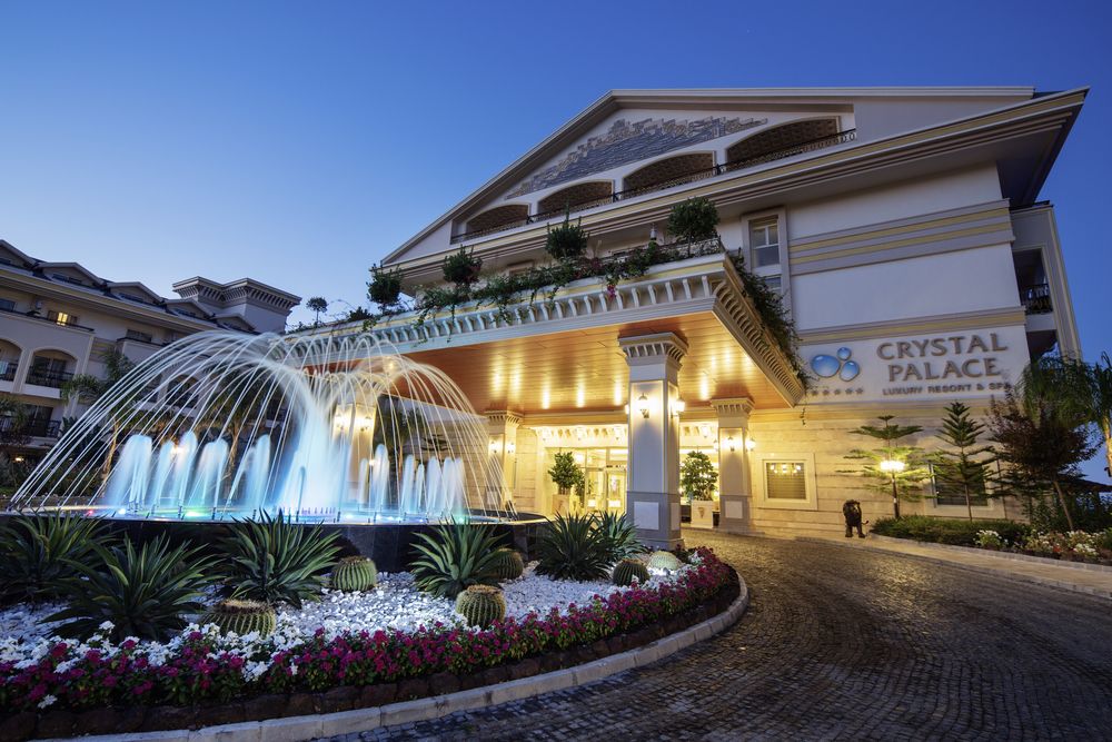 Crystal Palace Luxury Resort