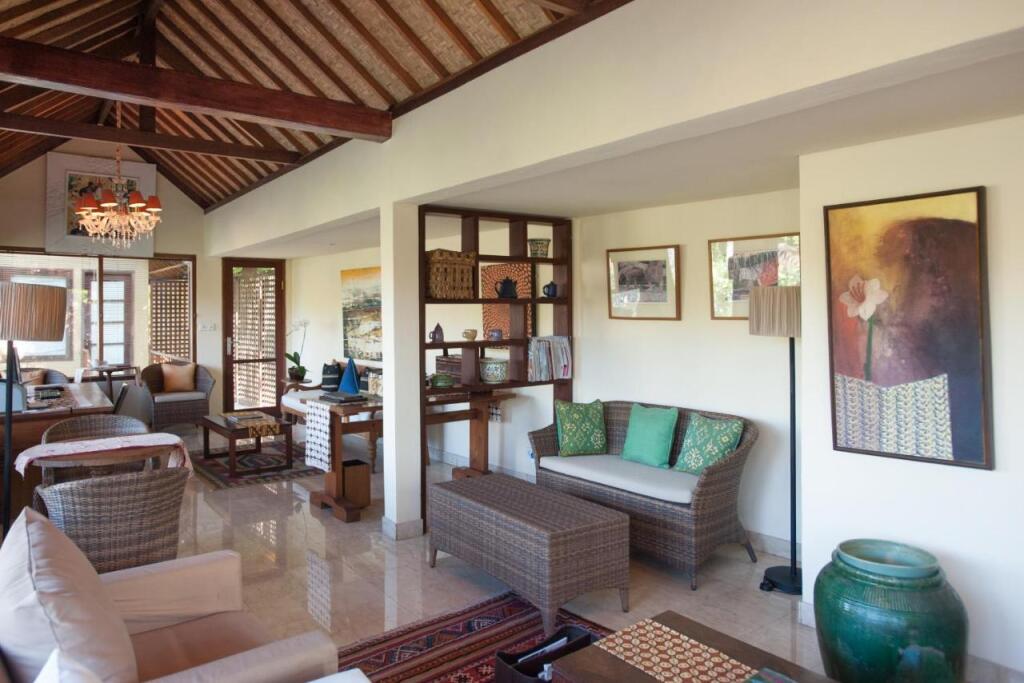 Komaneka At Monkey Forest