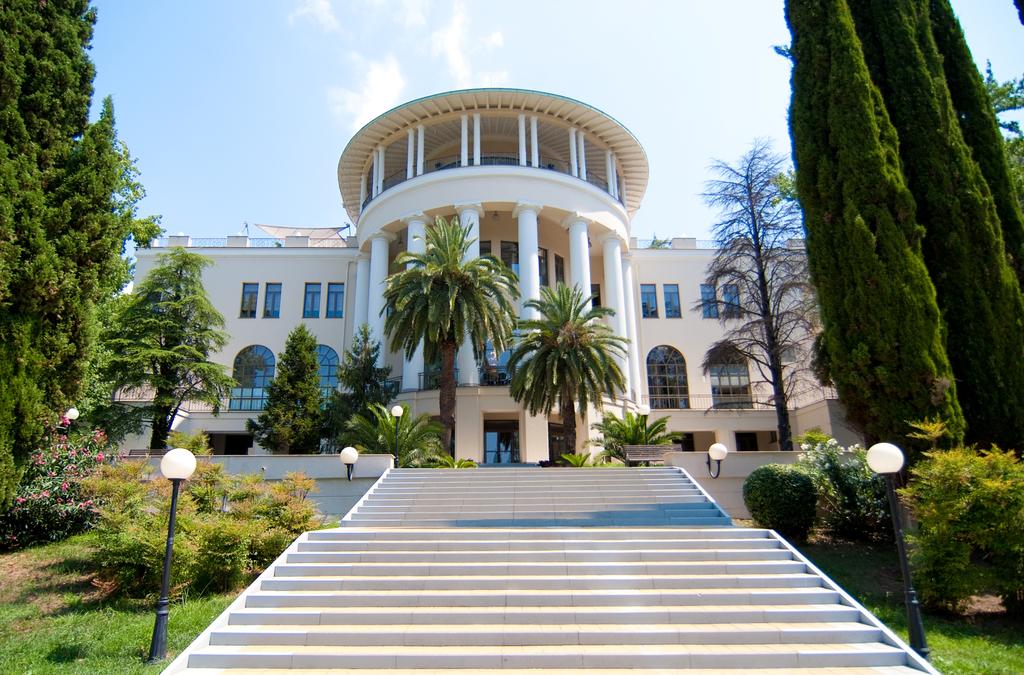 Rodina Grand Hotel