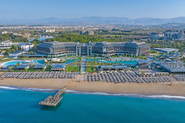 Azura Deluxe Hotel Sorgun