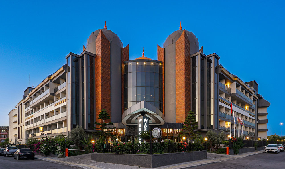 Arnor De Luxe Hotel