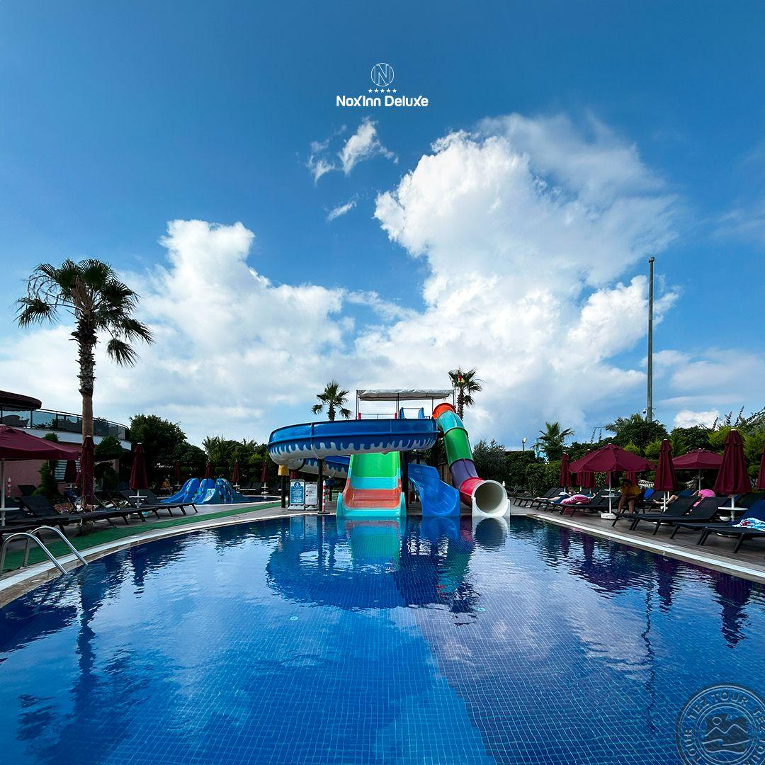 Noxinn Deluxe Hotel