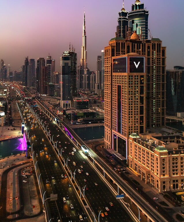 V Hotel Dubai, Curio Collection By Hilton