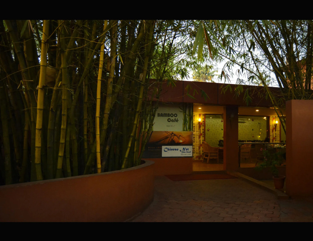 Saj Earth Resort