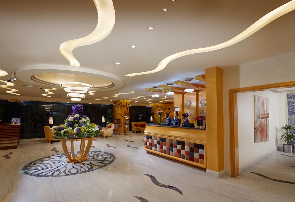 Roda Amwaj Suites