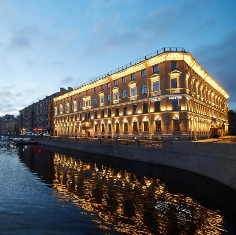 Lotte Hotel St Petersburg