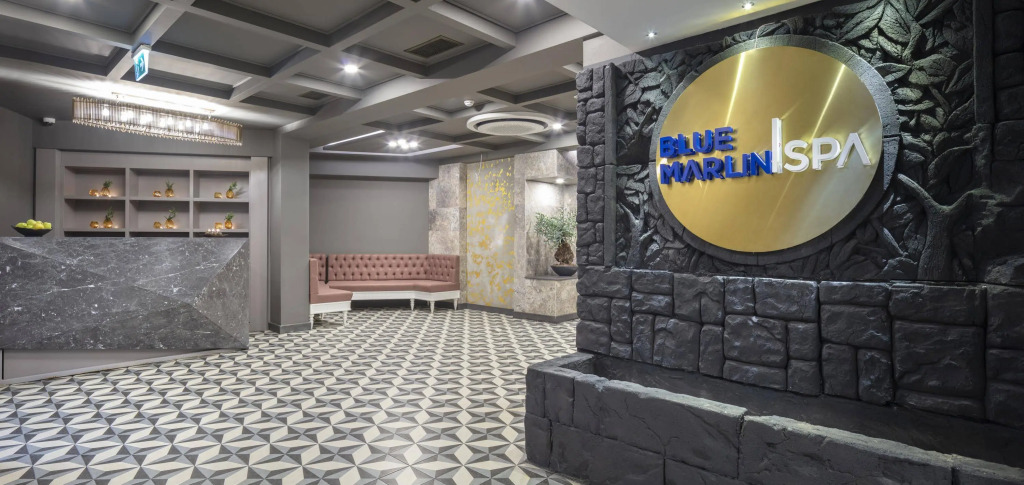 Blue Marlin Deluxe Spa