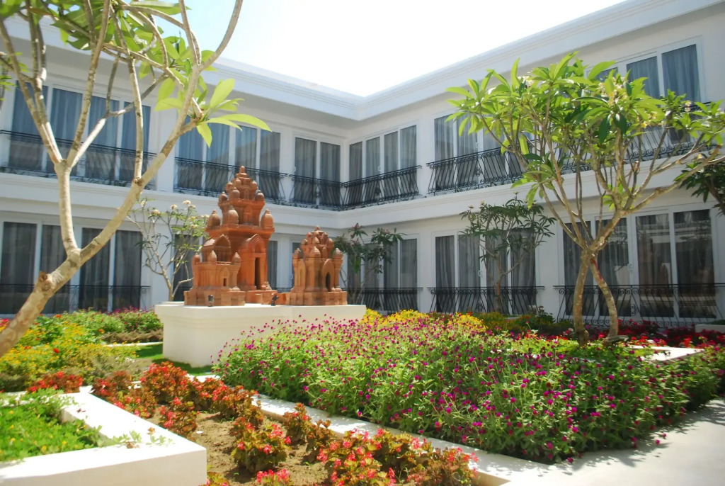 Champa Island Nha Trang - Resort Hotel