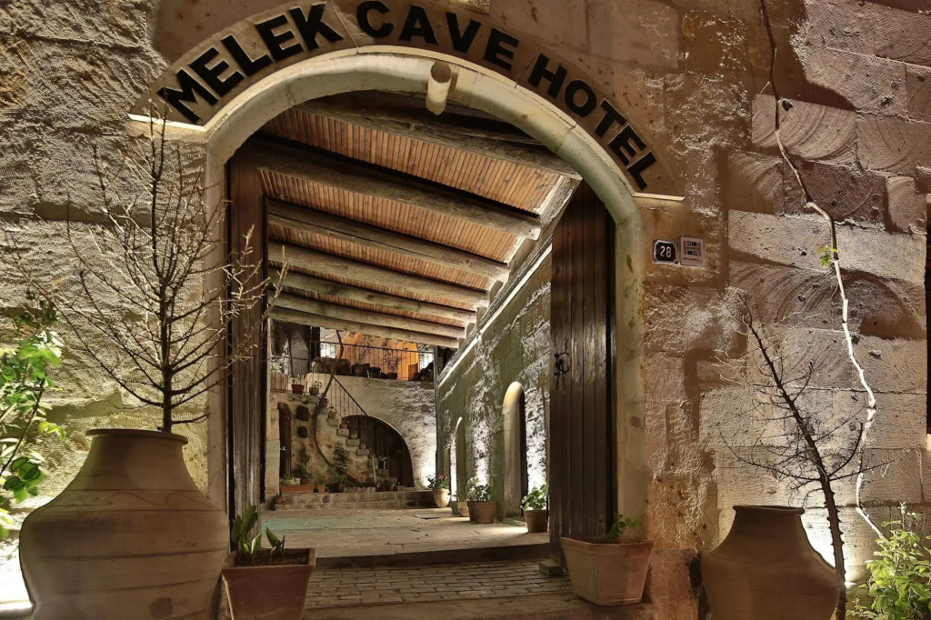 Melis Cave Hotel