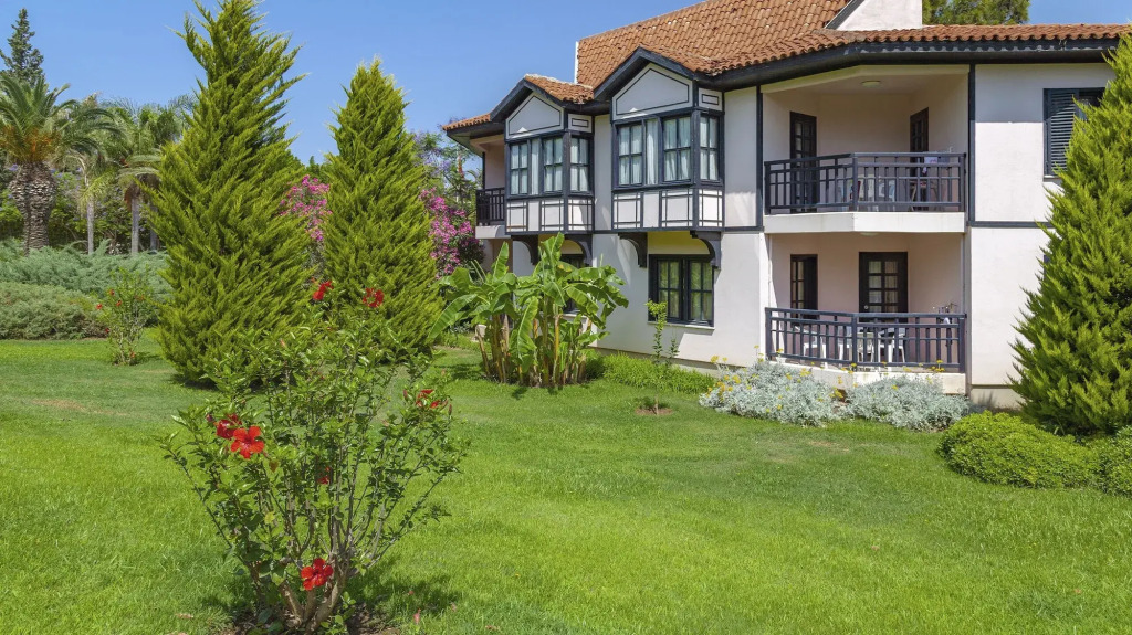 Starlight Resort Hotel -