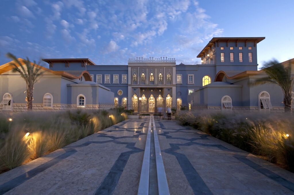 La Maison Bleue - Adults Only