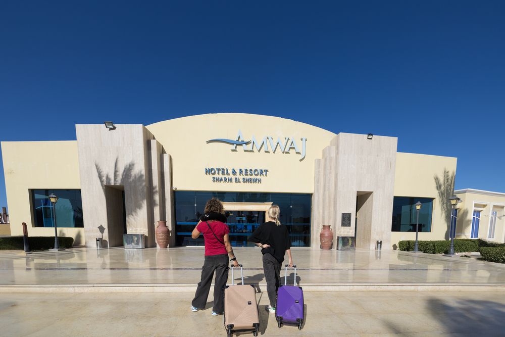 Amwaj Oyoun Resort