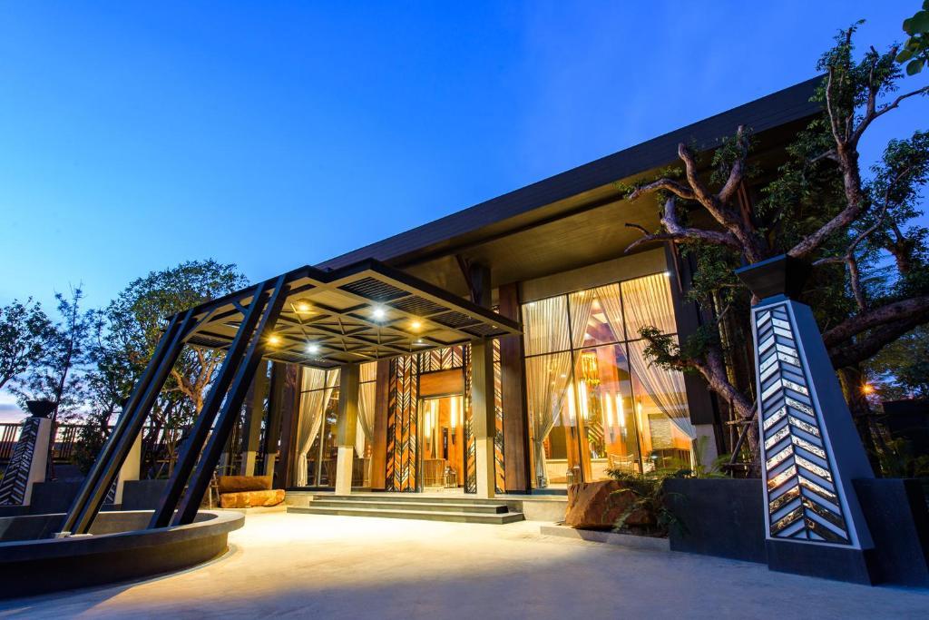 The Gems Mining Pool Villas Pattaya