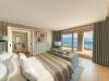 D Maris Bay