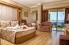 Laur Hotel Experience