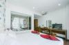 May De Ville Luxury Hotel