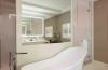 Отель Four Seasons Hotel Dubai International Financial Centre