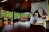 Kupu Kupu Barong Villas