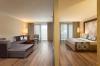 Seven Seas Hotel Life -