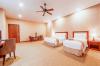 Ladalat Hotel