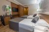 Alba Queen Hotel