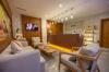Side Moon Palace Hotel