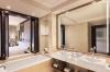 The Ritz-Carlton Abu Dhabi, Grand Canal
