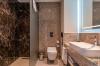 Serenity Queen Hotel