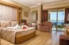 Laur Hotel Experience