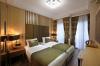 Pell Palace Hotel