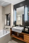 Pullman Dubai Jumeirah Lakes Towers