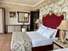 Laur Hotel Experience