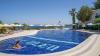 Le Bleu Hotel