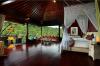 Kupu Kupu Barong Villas