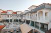Garden Resort Bergamot