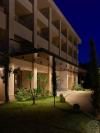 Karmir Resort
