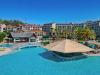 Arum Barut Collection