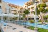 Albatros White Beach