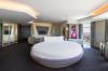 V Hotel Dubai, Curio Collection By Hilton